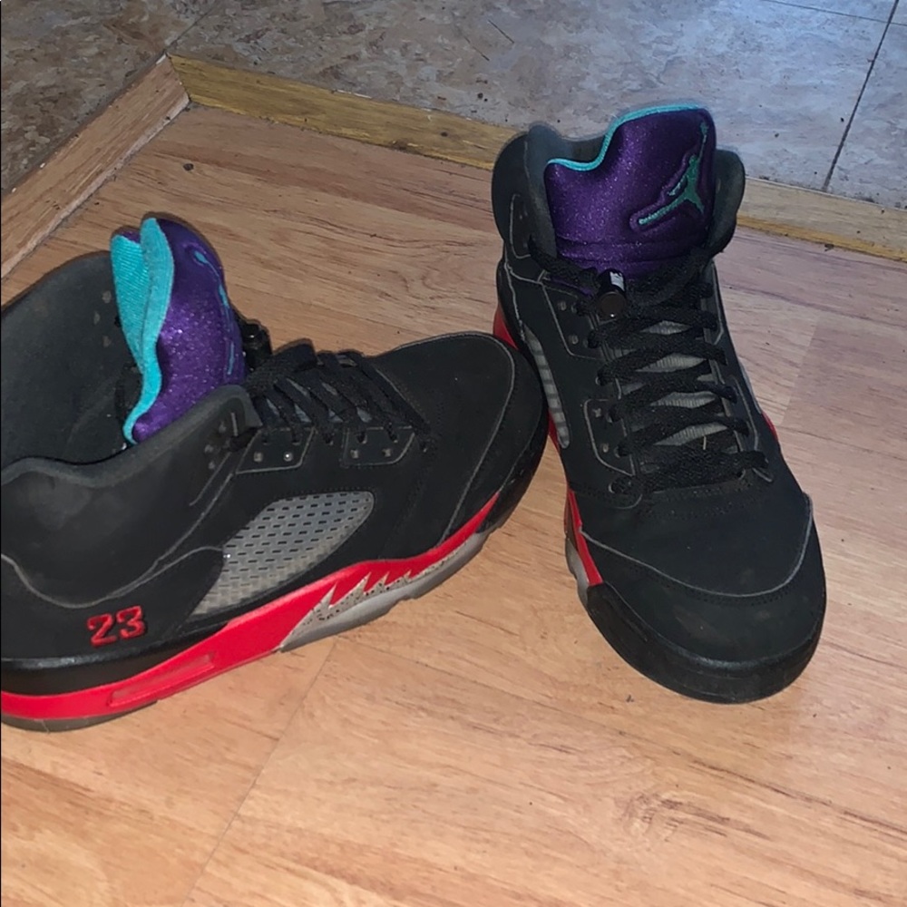 Jordan 5 - Picture 1 of 1